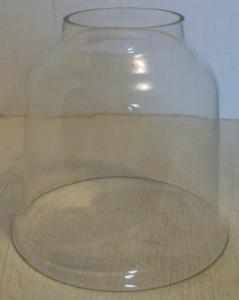 Heritage clear glass globe for gaslights