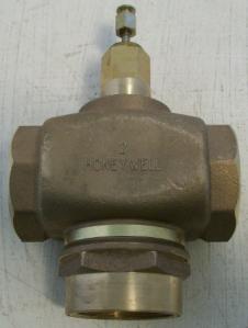 Honeywell V5013N 1097 2" 3-way mixing valve